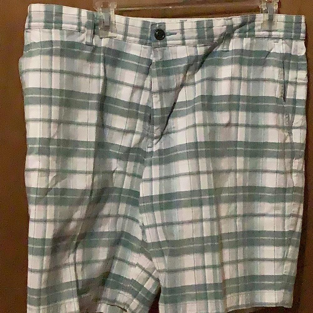Golf shorts